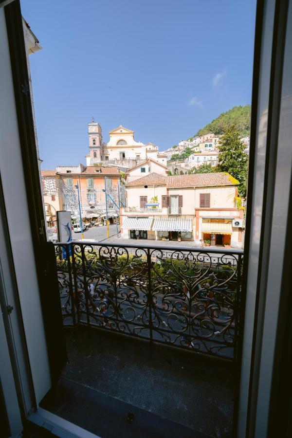 Hotel La Dimora Di Nonna Maria à Maiori Extérieur photo